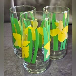 3 Vintage LA RUE yellow flower water glass tumblers